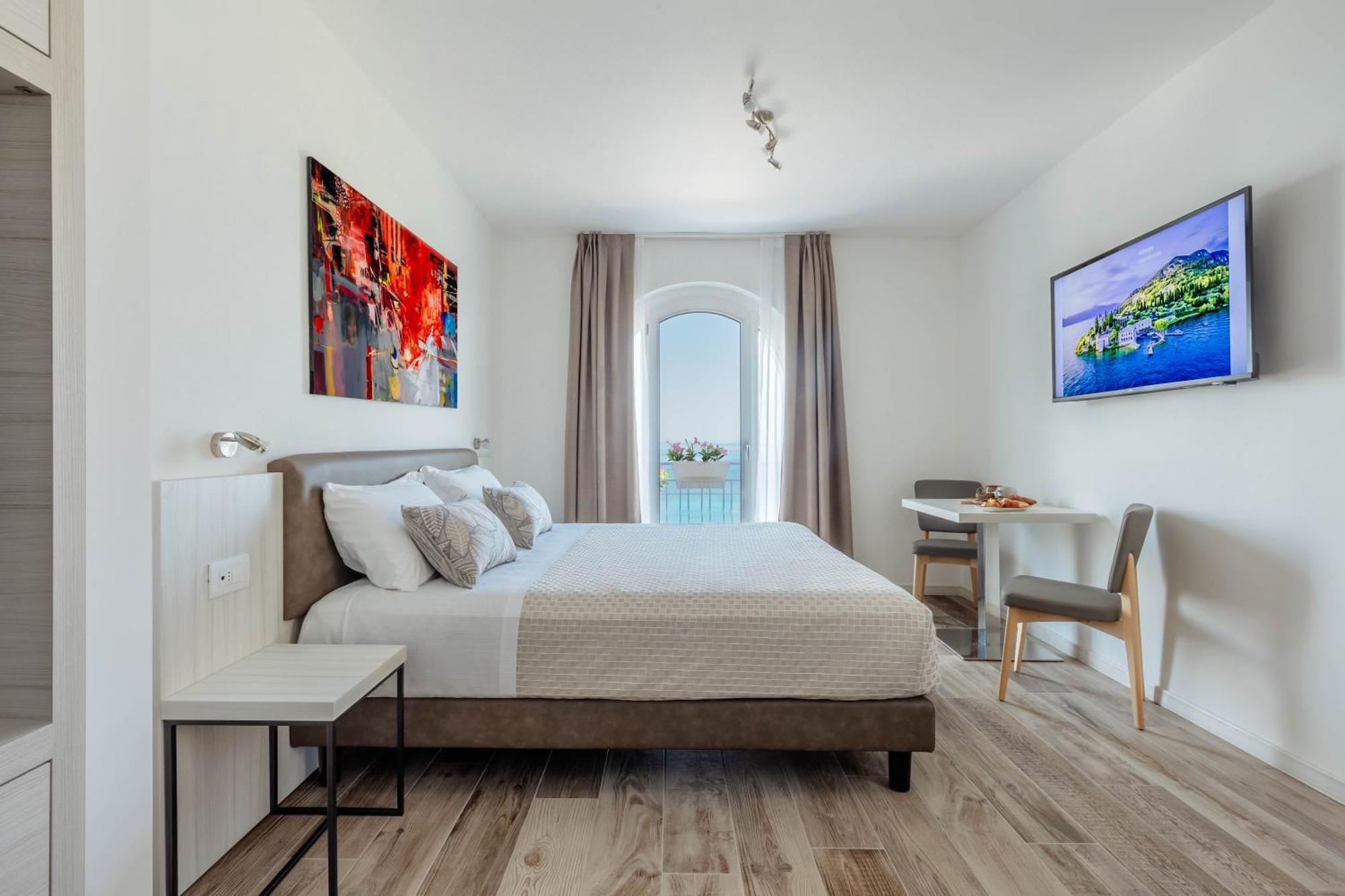 Hotel Giardinetto Гарда Экстерьер фото