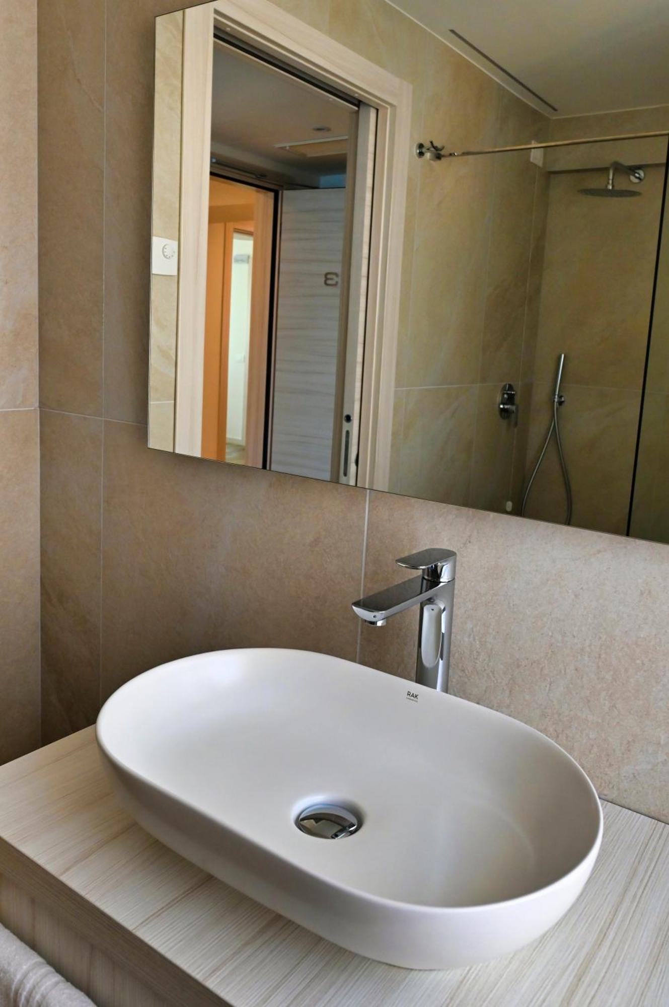 Hotel Giardinetto Гарда Экстерьер фото